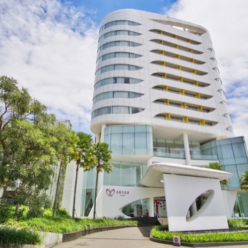 Sensa-Hotel-Bandung-Depan-500x500
